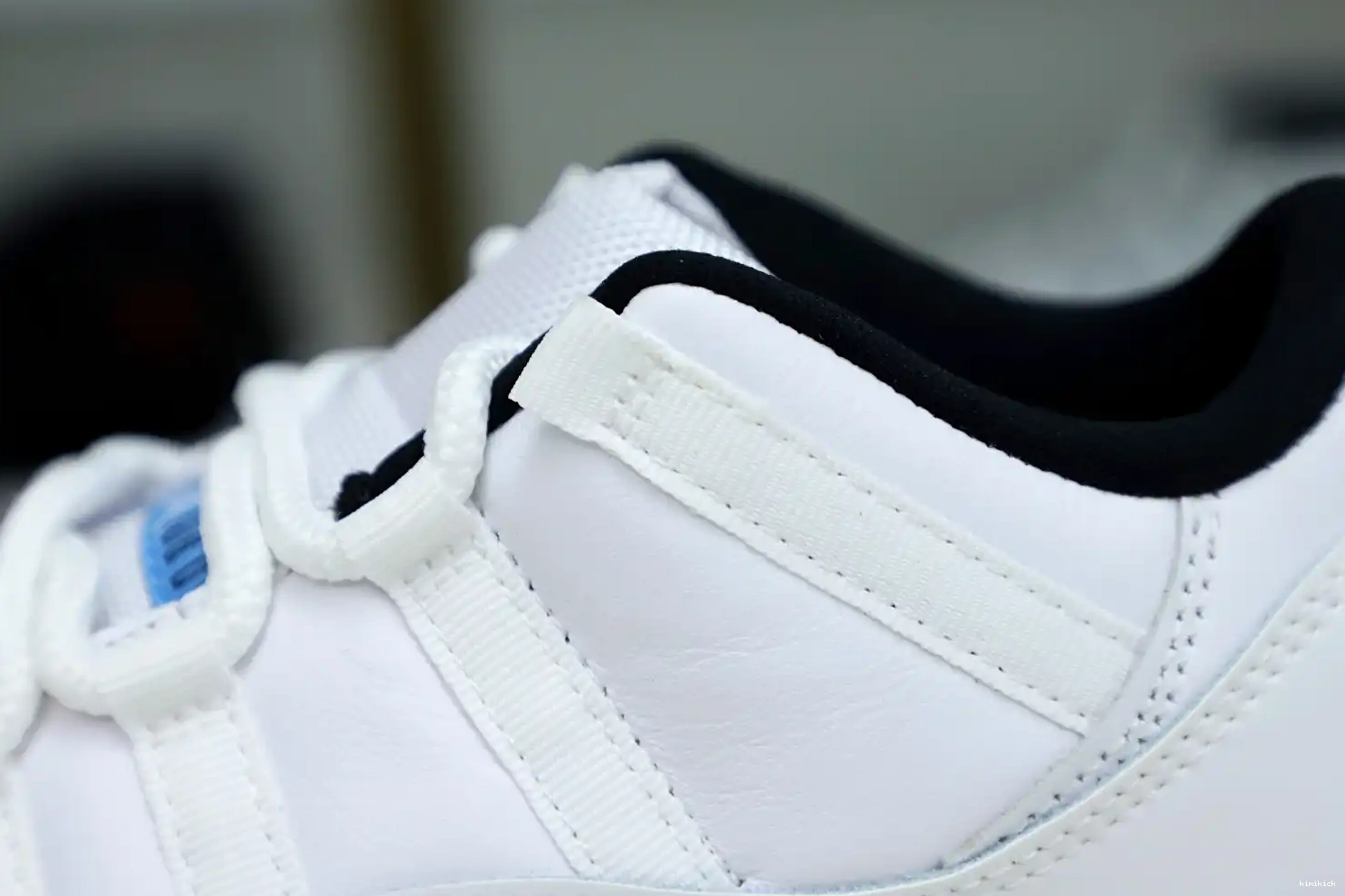 Kimikick LOW RETRO JORDAN LEGEND AIR 11 BLUE 0622
